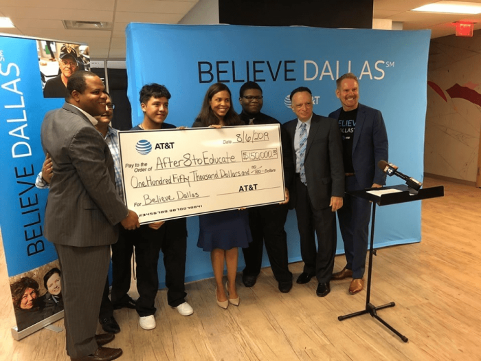 AT&T Grant After8toEducate Homeless Youth Students Fannie C. Harris Youth Center